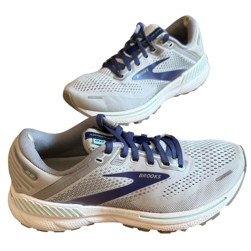 BROOKS ADRENALINE GTS 22 WOMEN RUNNING JOGGING ATHLETIC SHOE GRAY PURPLE SZ 7W